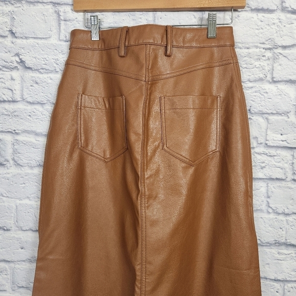 Anthropologie the Madi Faux Leather front-slit skirt by Pilcro - Picture 7 of 10
